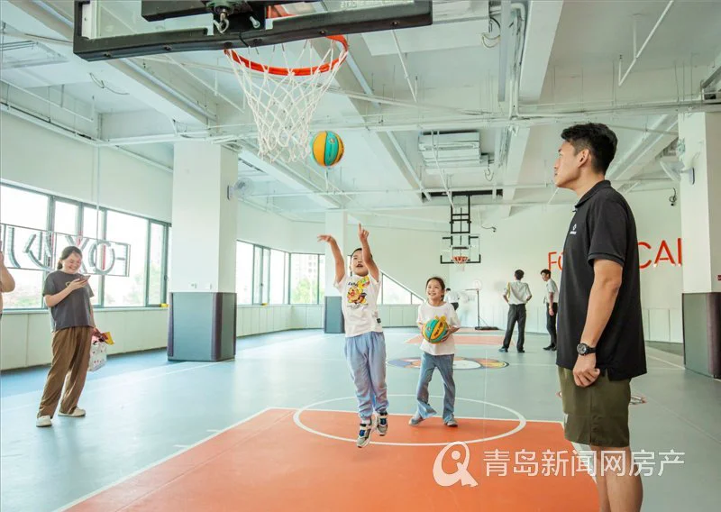 如何在快攻中合理分配场上位置?_1
